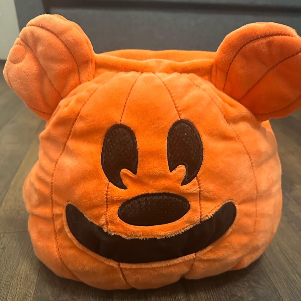 Disney Store Light Up Mickey Pumpkin Costume